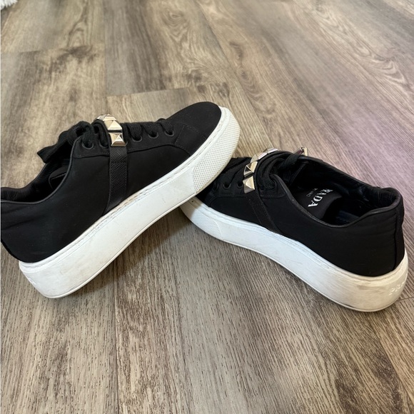 Prada women’s sneakers - Picture 8 of 9